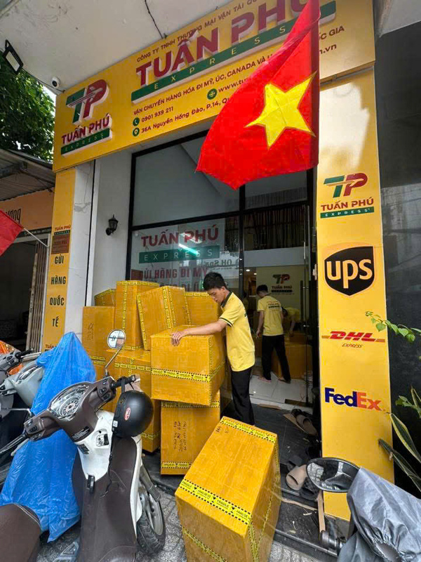 Hình ảnh công ty vận tải quốc tế Tuấn Phú